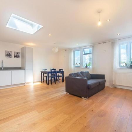 لندن Lovely Penthouse Near Canary Wharf المظهر الخارجي الصورة