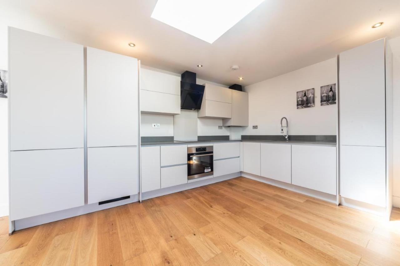 لندن Lovely Penthouse Near Canary Wharf المظهر الخارجي الصورة
