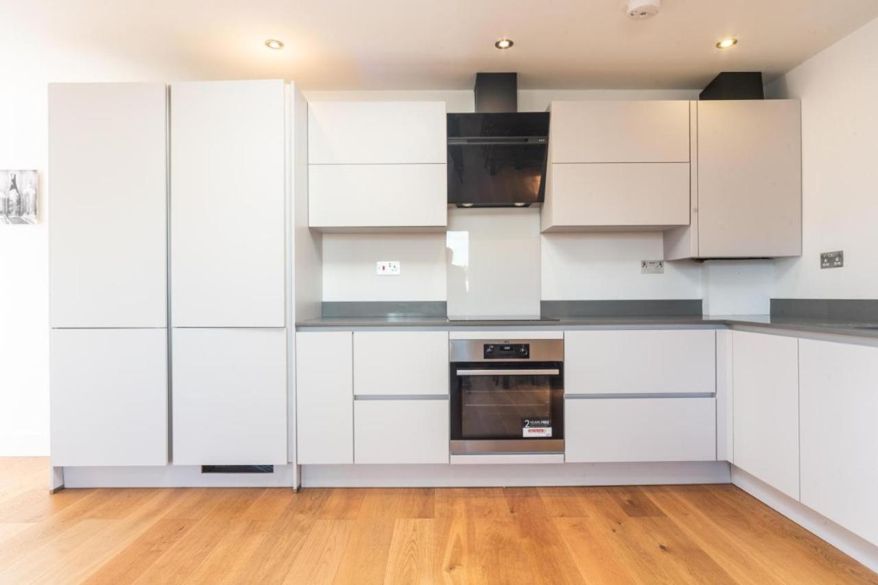 لندن Lovely Penthouse Near Canary Wharf المظهر الخارجي الصورة